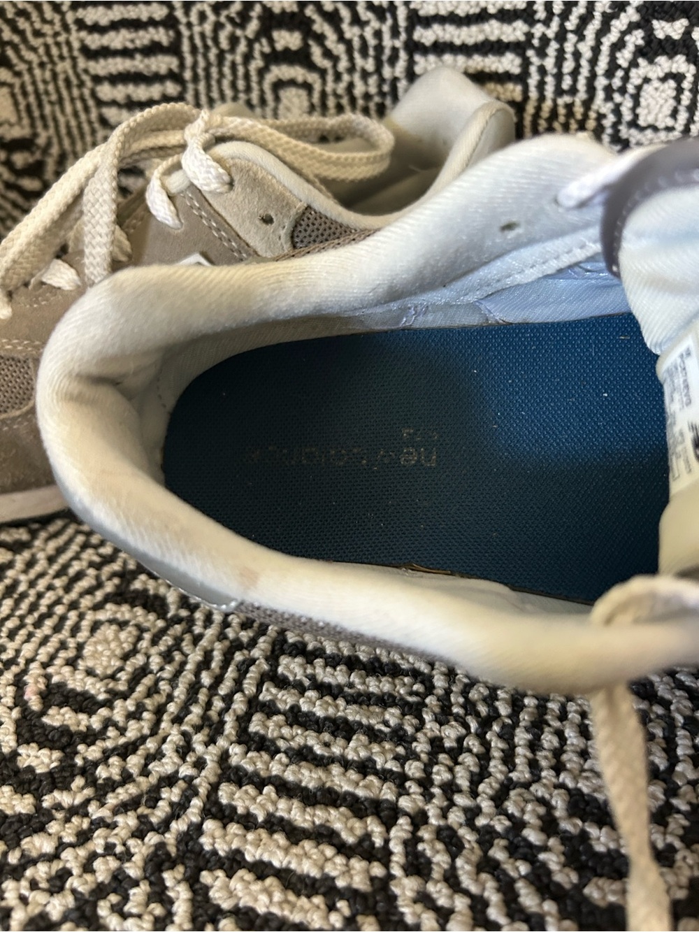 New Balance Classic 574 Sneakers - Picture 6 of 11